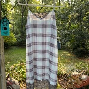 Plaid dress with lace trim. Large